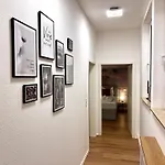 Main Cozy Casa Am Ringpark Free Parking